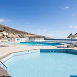 Home2book Relax Caletillas, Terrace & Pool 아파트 칸델라리아